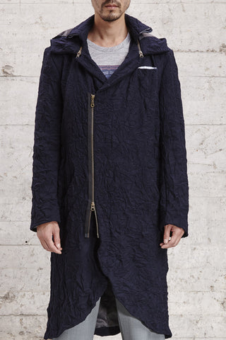 ssfw 154: long coat with a smoking tail and detachable hood made from a wool blend