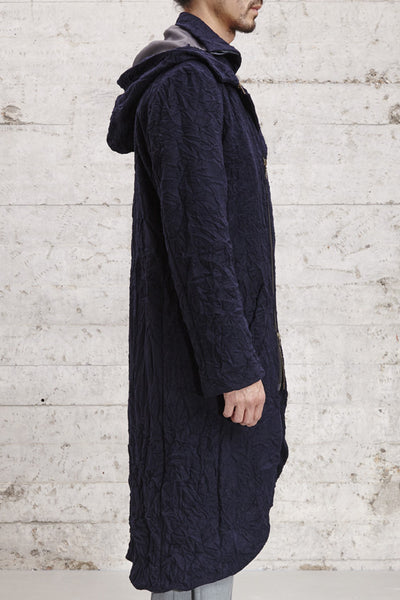 ssfw 154: long coat with a smoking tail and detachable hood made from a wool blend